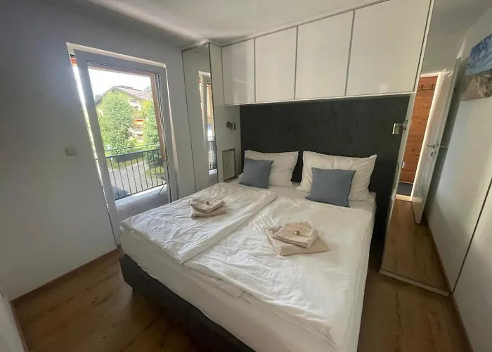 Pletzer * Κίτσμπουελ